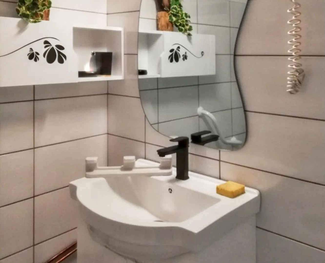 Appartamento Studio Charmant A Sainte Luce 28 M² Terrasse Et Jardin